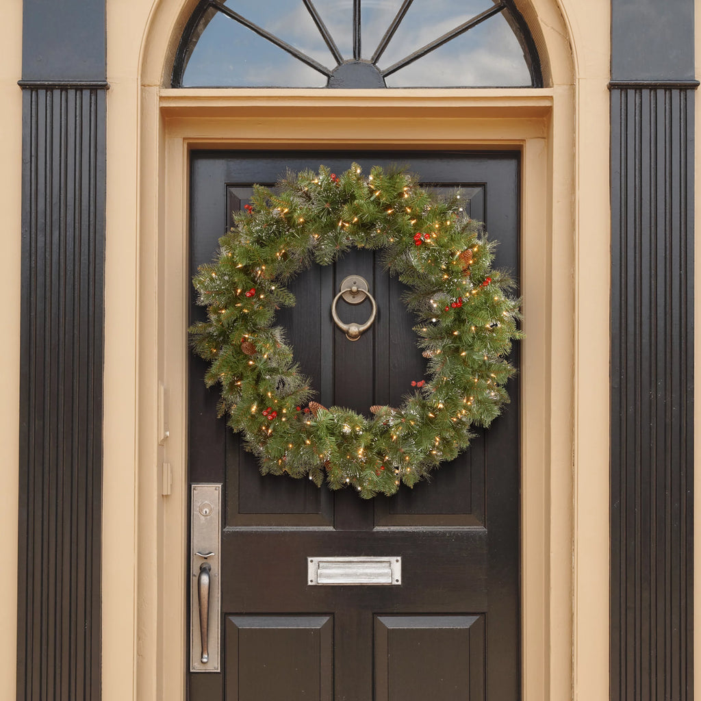 Pre-Lit Artificial Christmas Wreath O31385