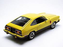 Yellow and Black 1/18 Diecast Model Car N9065