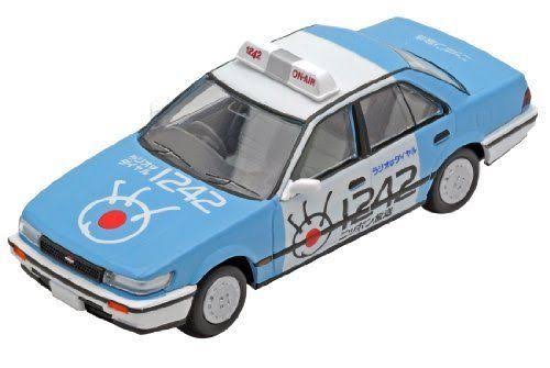 Nissan Bluebird 1/64 Diecast Car O2312