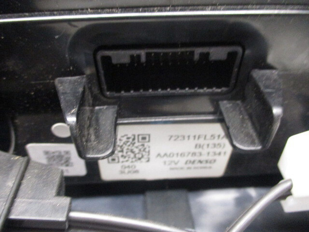 Pre-Owned Subaru Impreza AC Heater Temperature Control Unit E794933