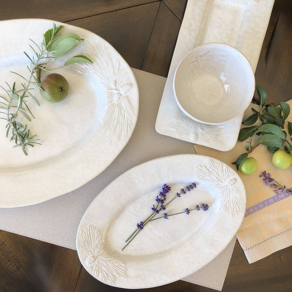 Oval Tray Z477161