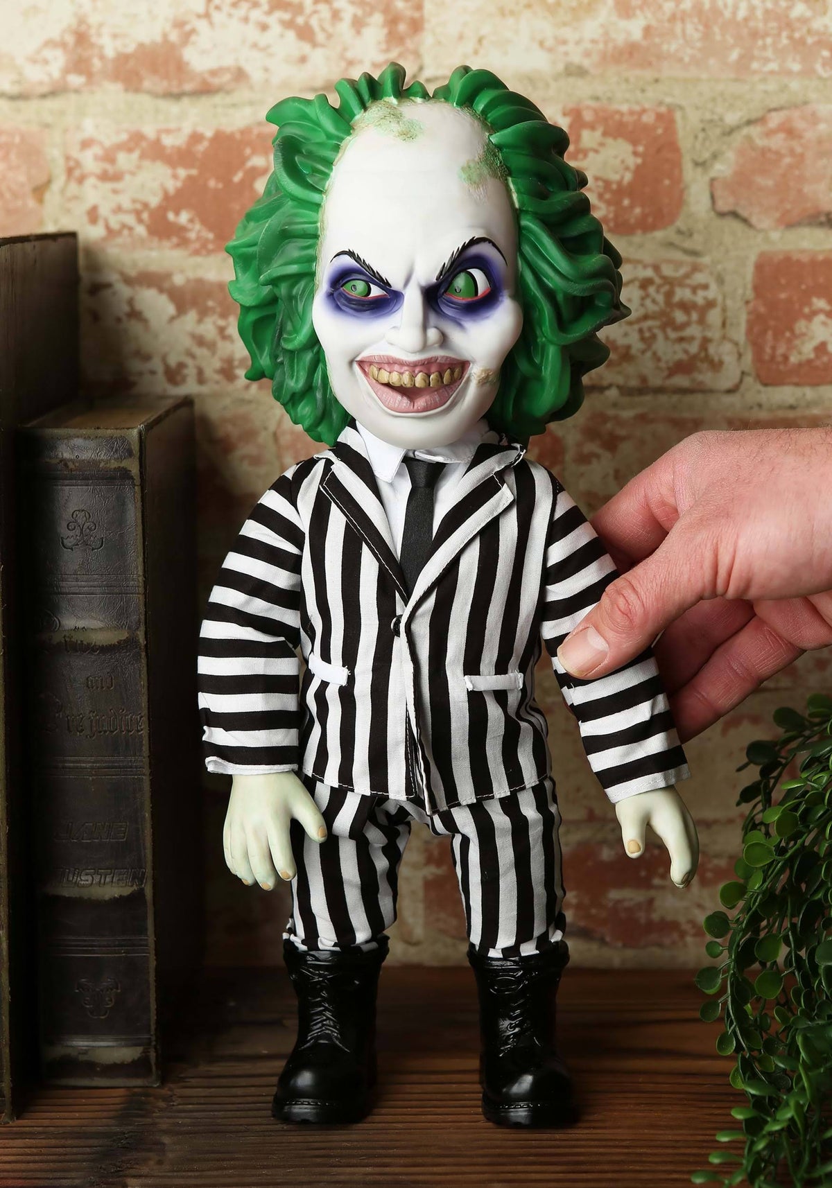 Talking Beetlejuice Figure F439