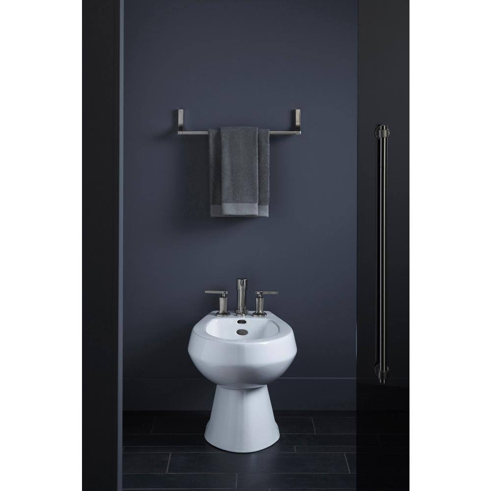 White Vertical Spray Bidet U19463