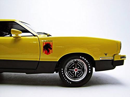 Yellow and Black 1/18 Diecast Model Car N9065