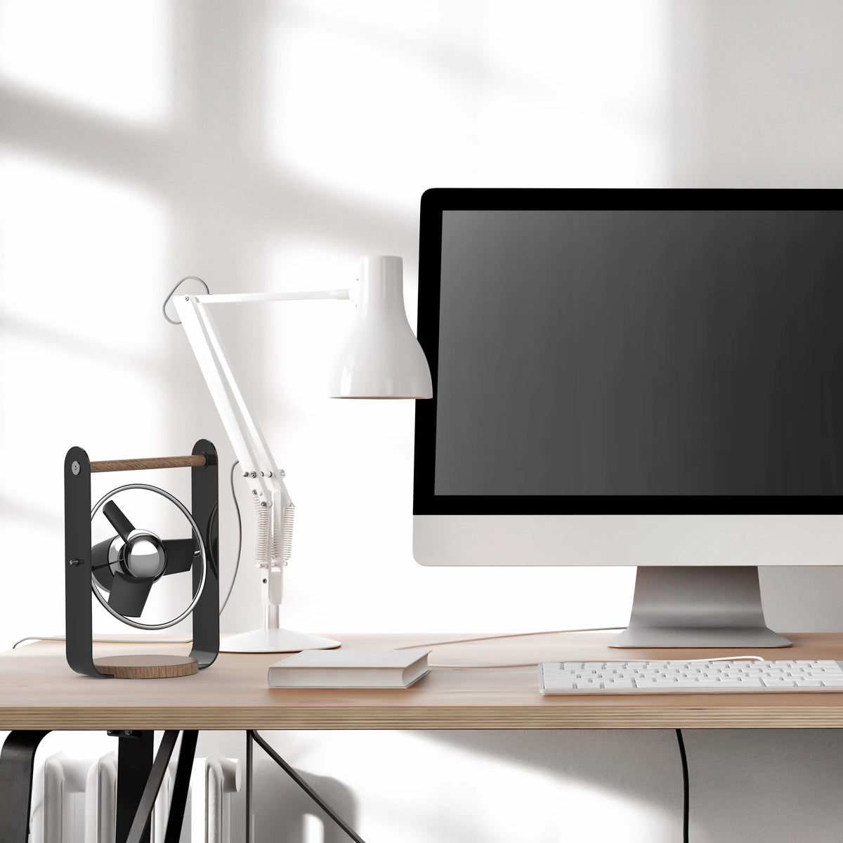 Black 8 in Desktop Fan Z398