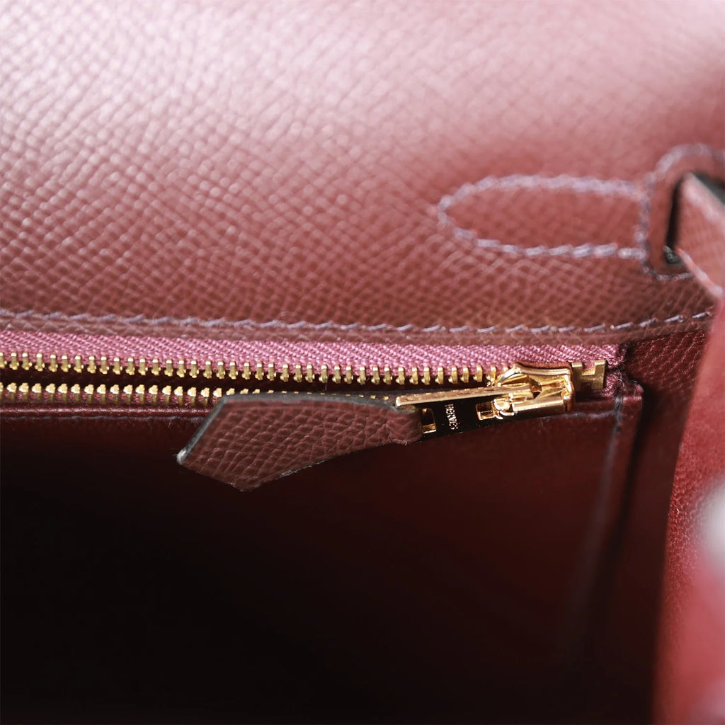 Kelly 25 Rouge Sellier Epsom Gold Hardware Handbag G49596
