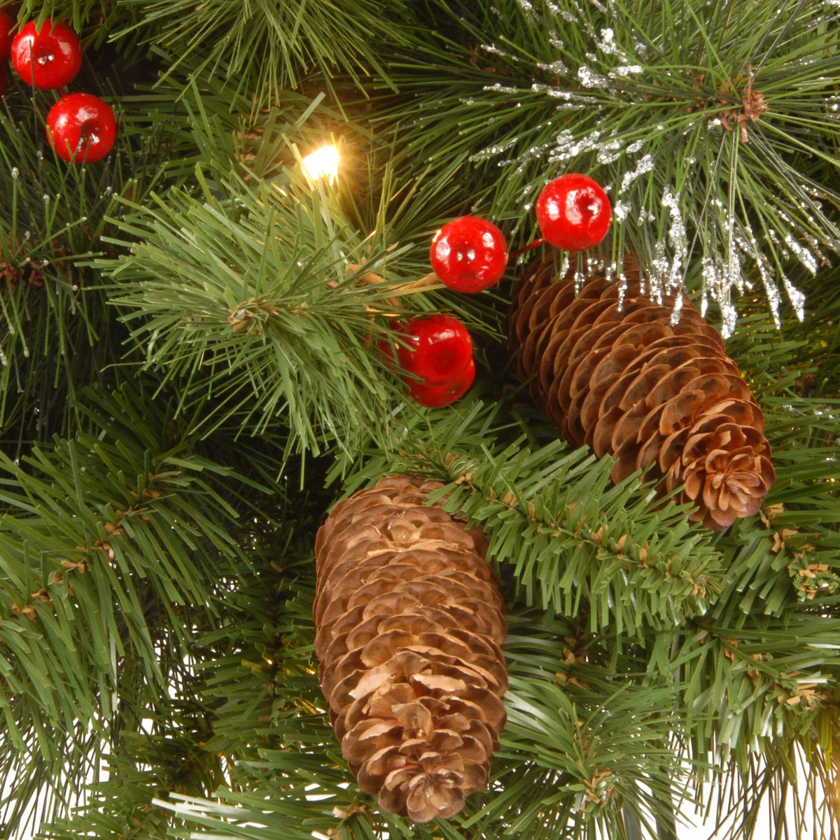 Pre-Lit Artificial Christmas Wreath O31385
