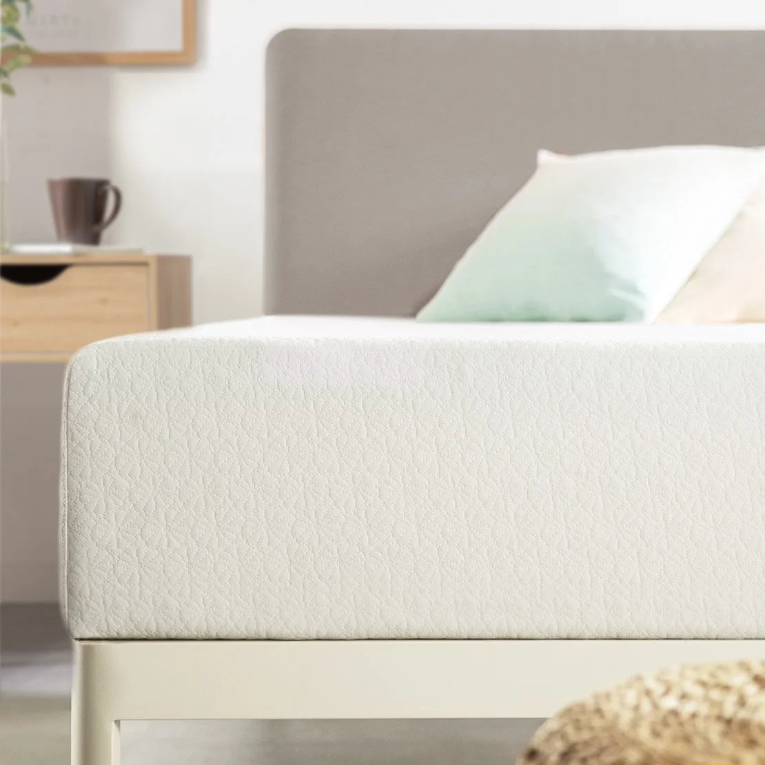 12 Inch Memory Foam Mattress Full B8090