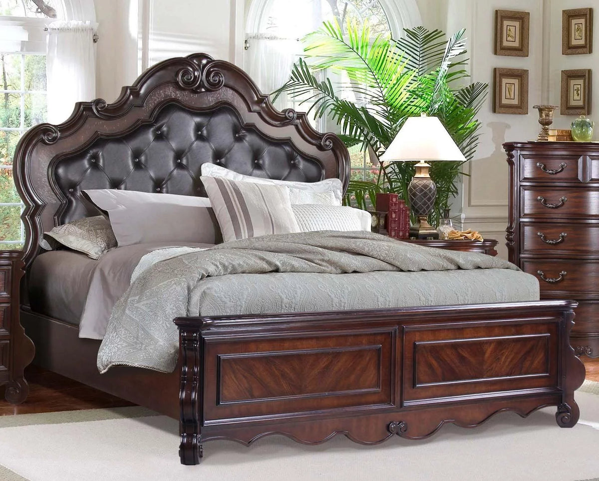 Queen Bed G412117