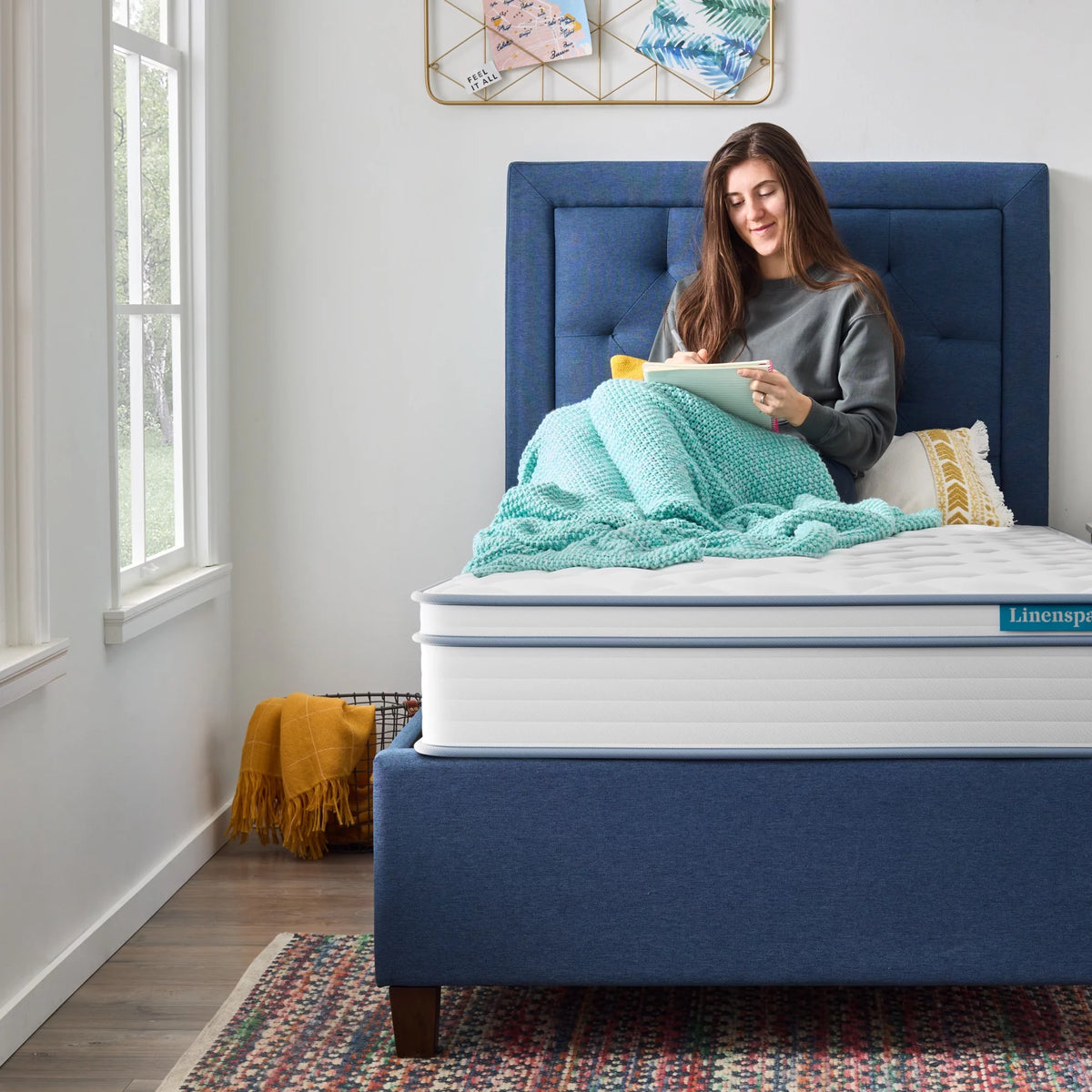 8 Hybrid Mattress Twin Q836662