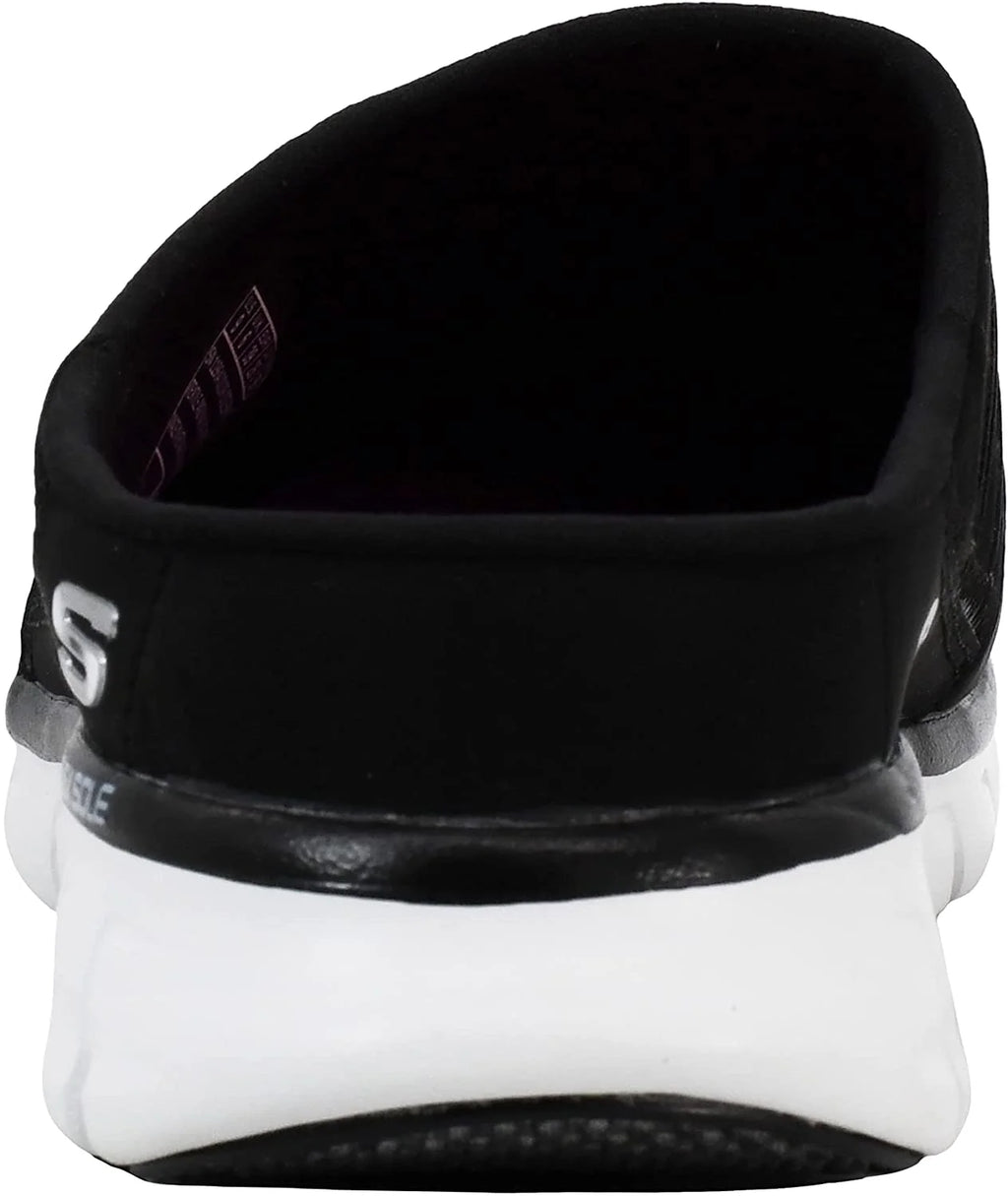 Black/White Slip-On Mule P630540